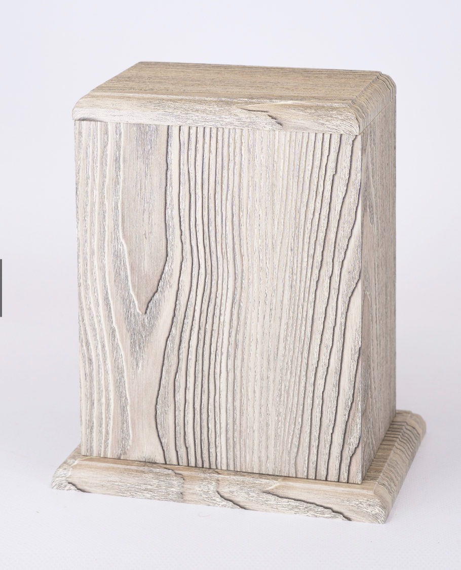 Деревянные урны