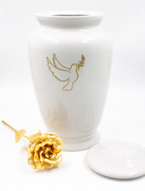 Урна для праха «Амфора» белая с голубем