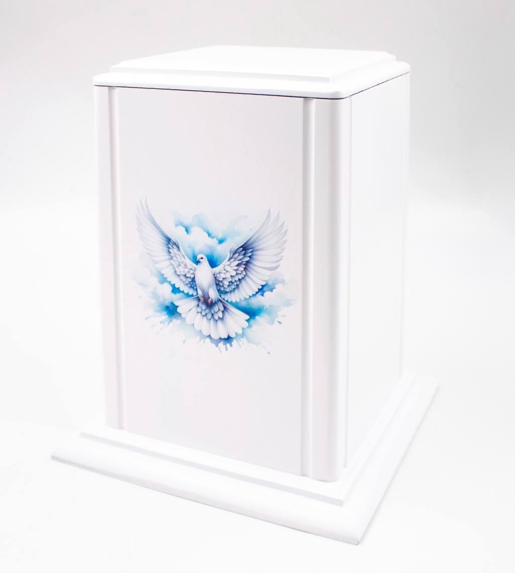 Урна для праха белая с голубем